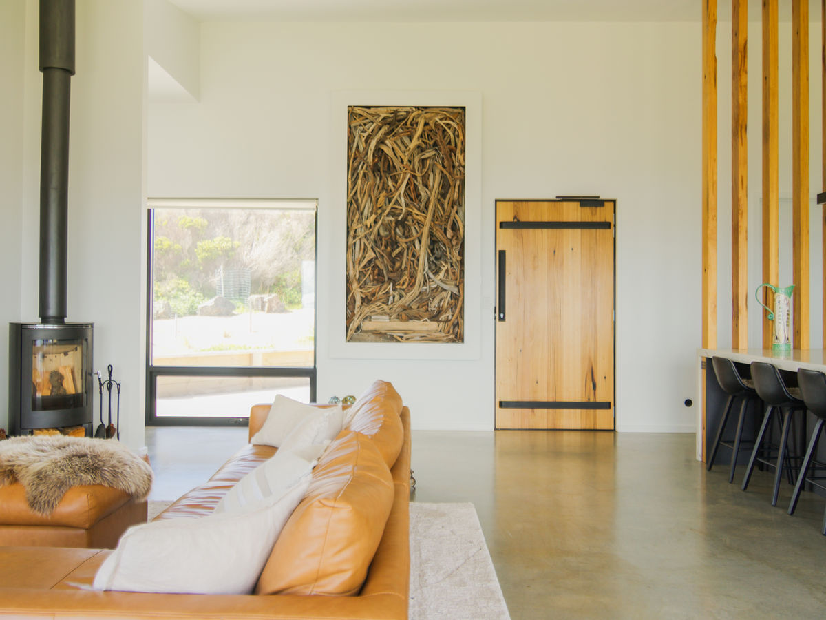 Latitude House photo 5